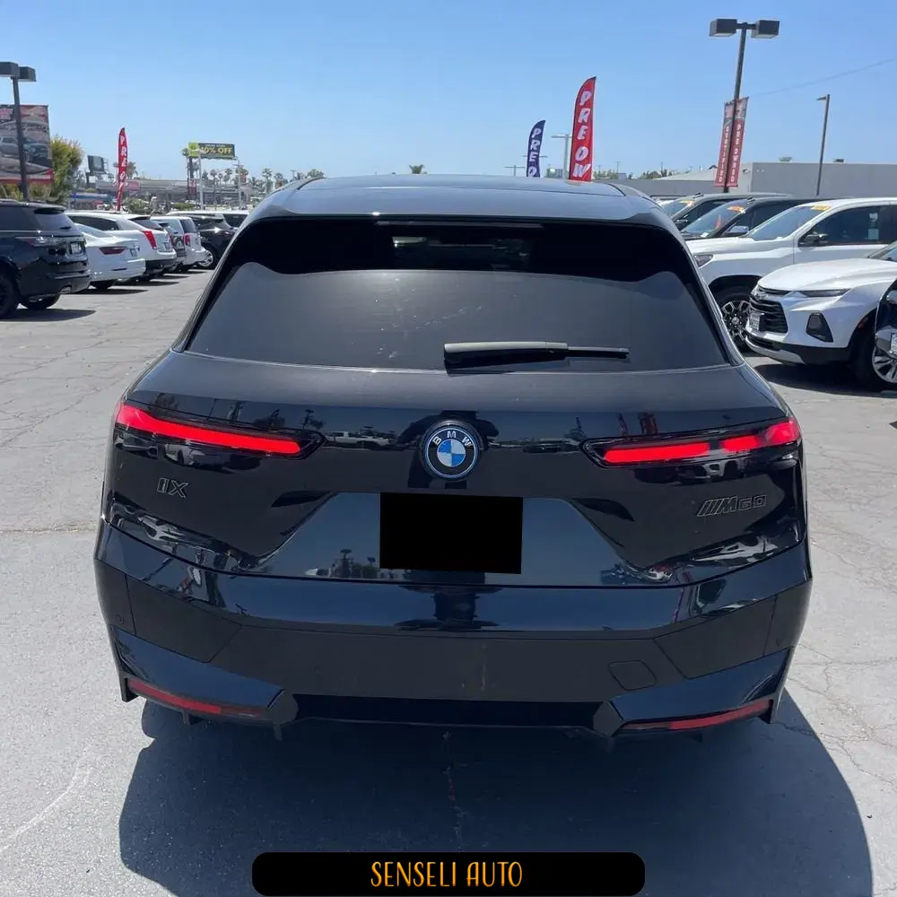 2025 BMW iX M60