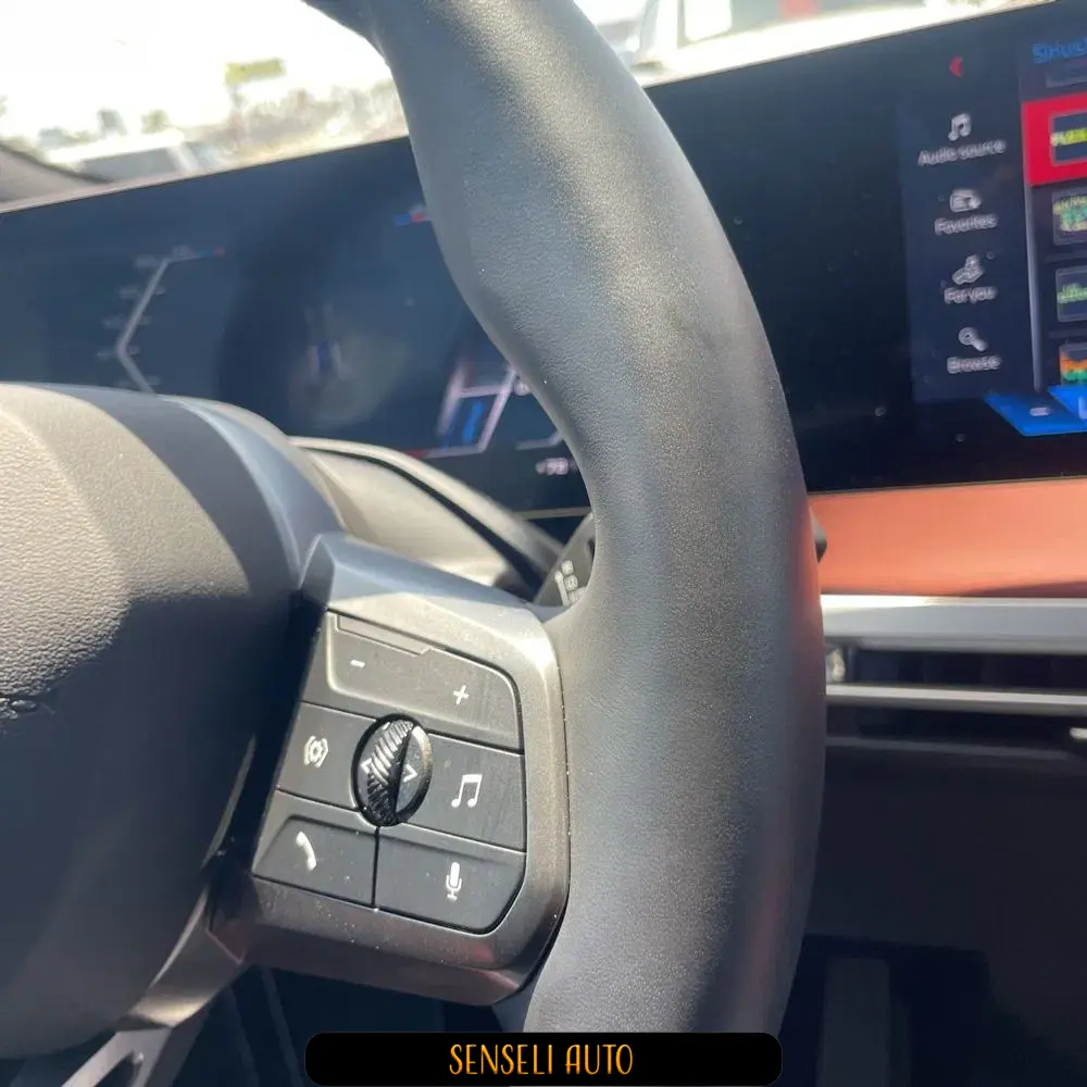 2025 BMW iX M60