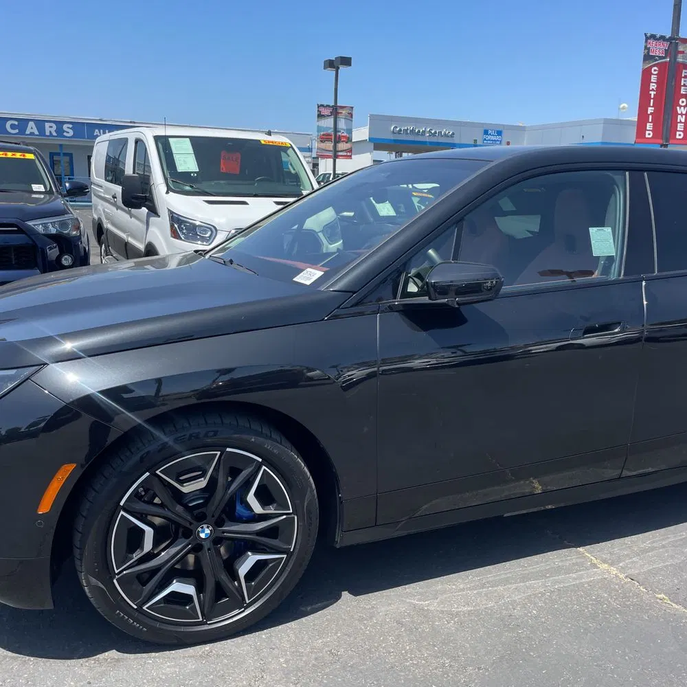 2025 BMW iX M60