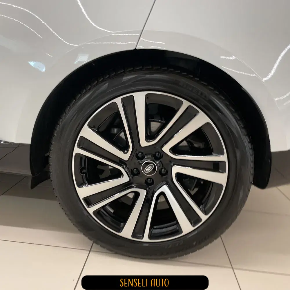 2023 Land Rover Range Rover P400 SE