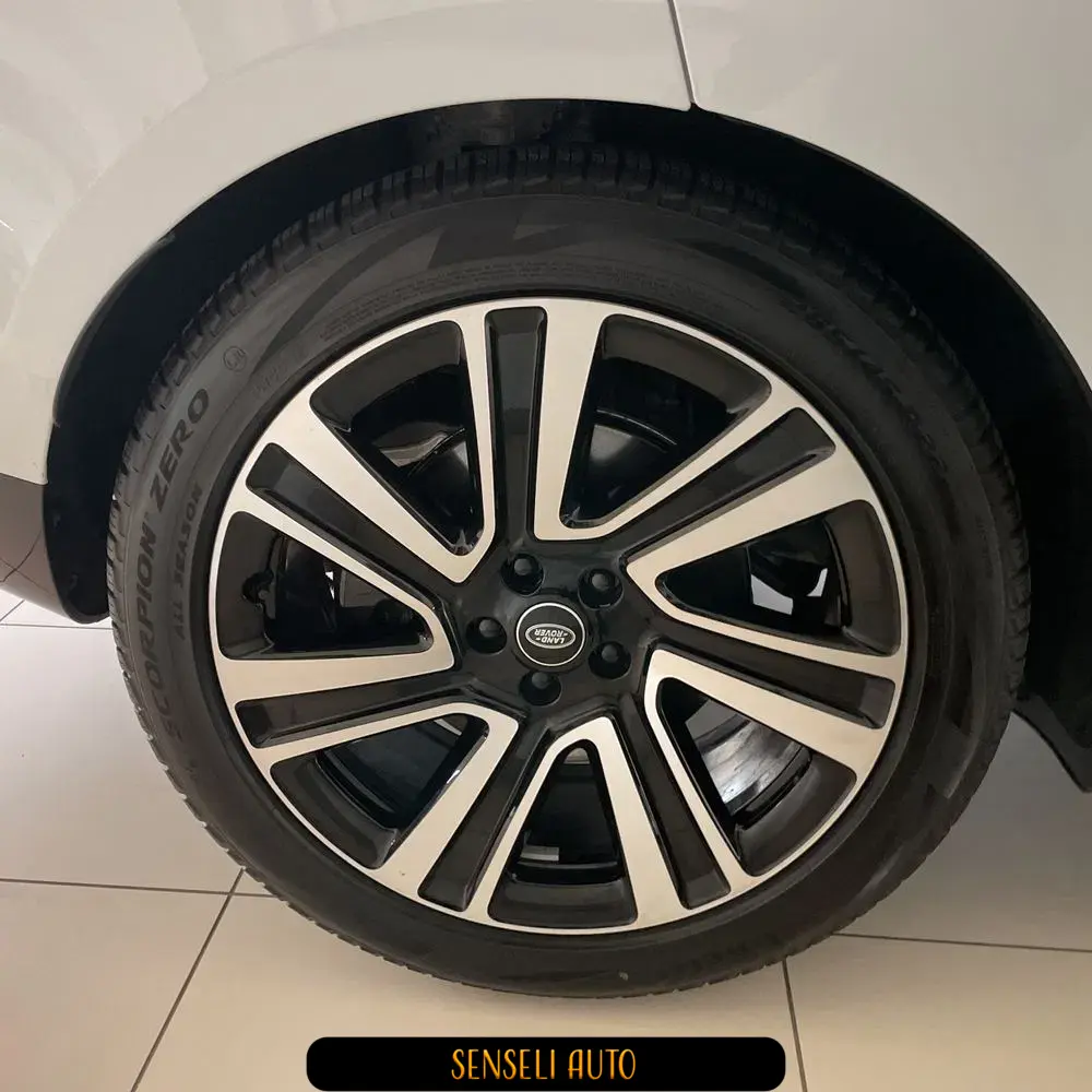 2023 Land Rover Range Rover P400 SE