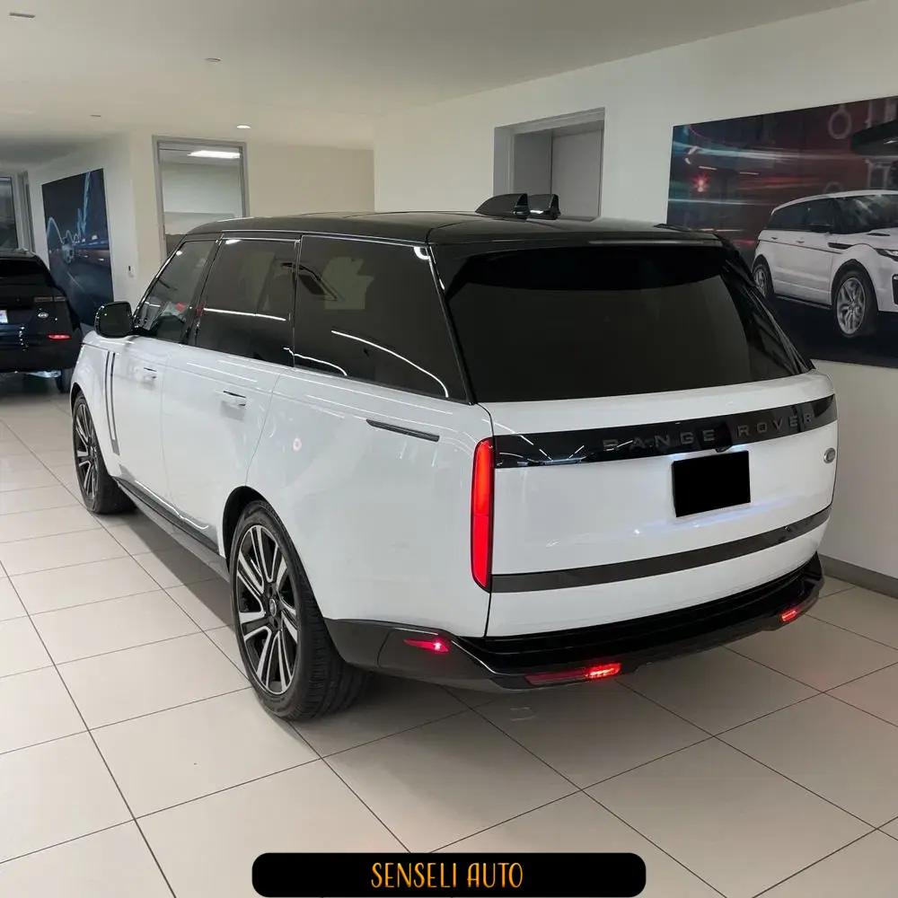 2023 Land Rover Range Rover P400 SE