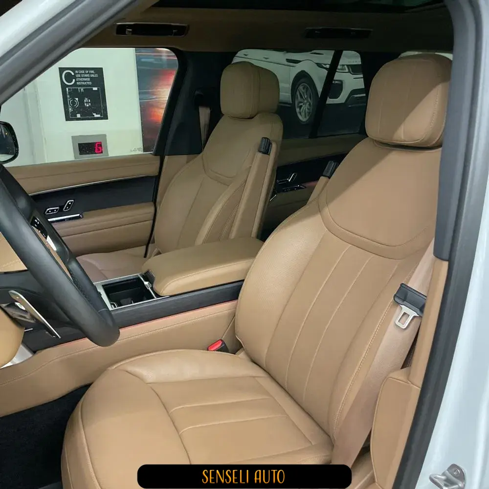 2023 Land Rover Range Rover P400 SE
