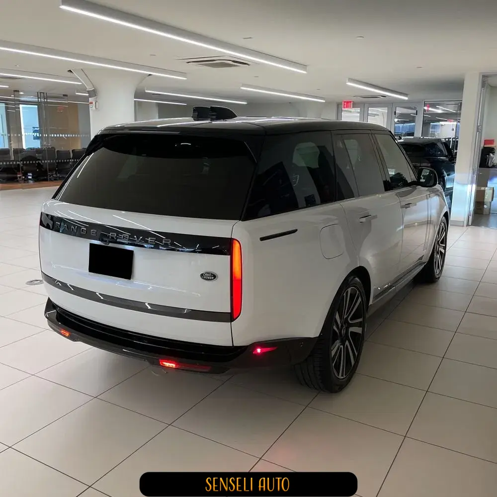 2023 Land Rover Range Rover P400 SE