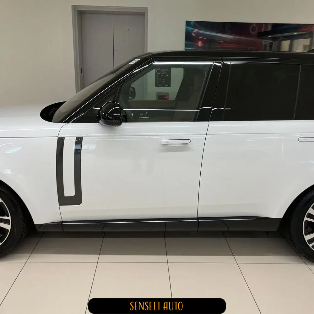 2023 Land Rover Range Rover P400 SE