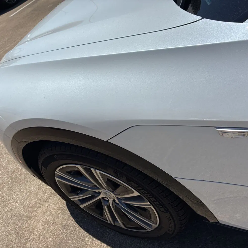 2024 Cadillac LYRIQ Luxury 1