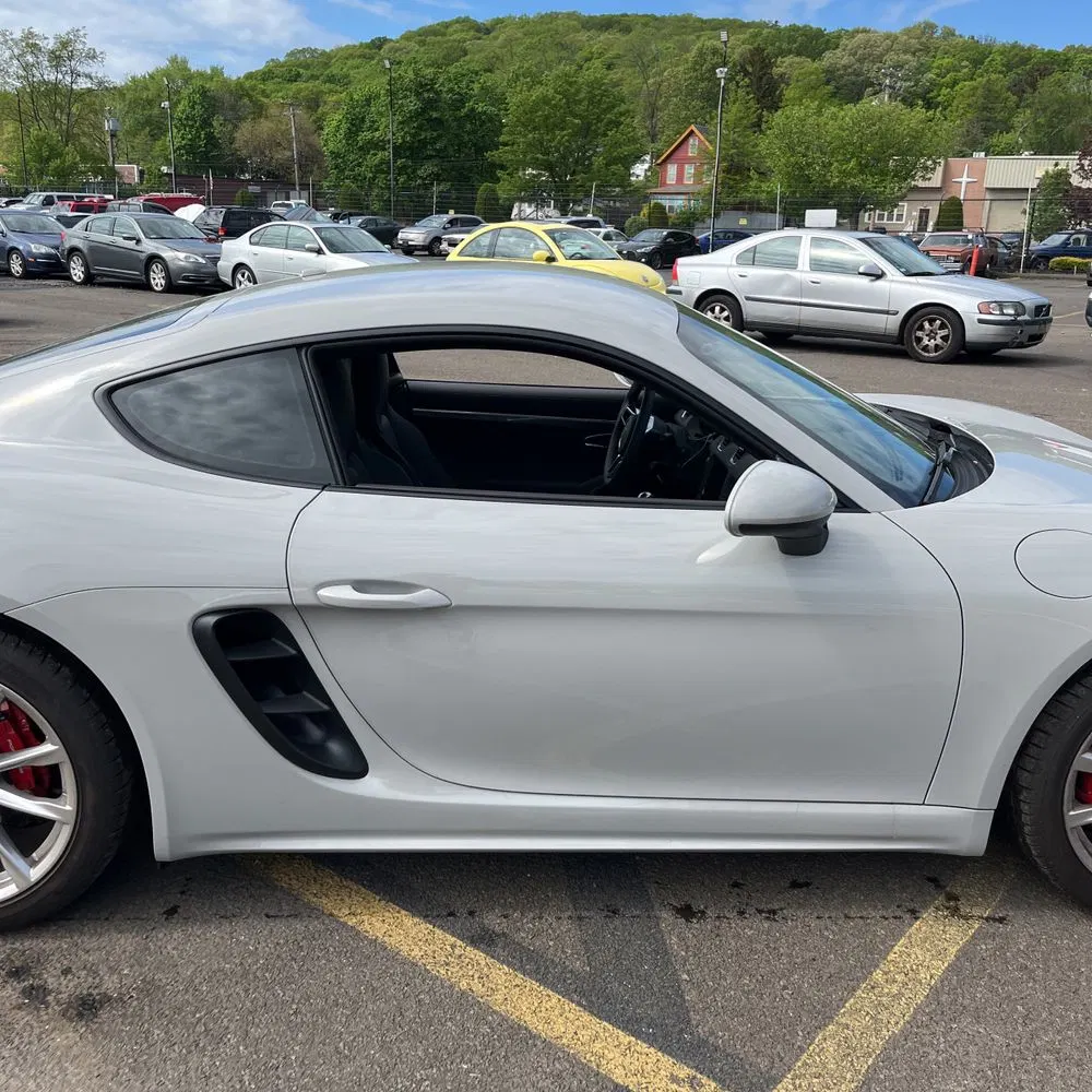 2024 Porsche 718 Cayman S