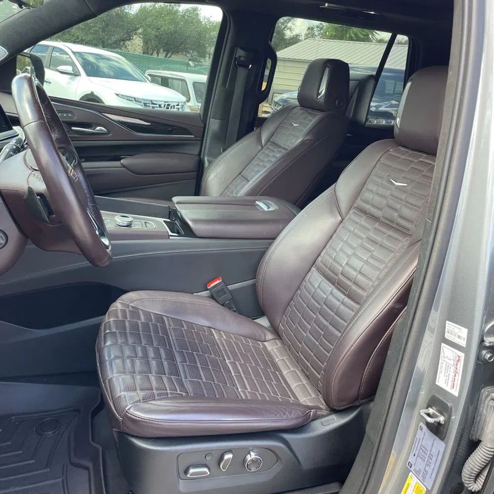2023 Cadillac Escalade Sport Platinum
