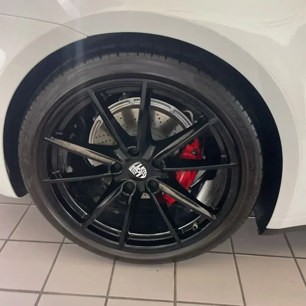 2024 Porsche 911 Carrera