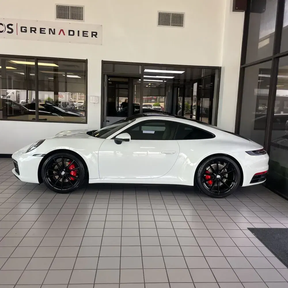 2024 Porsche 911 Carrera