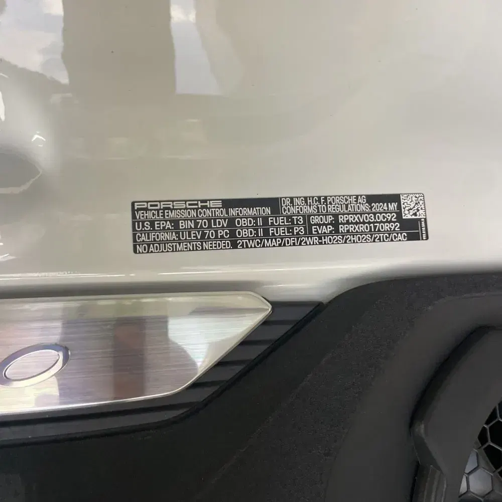 2024 Porsche 911 Carrera