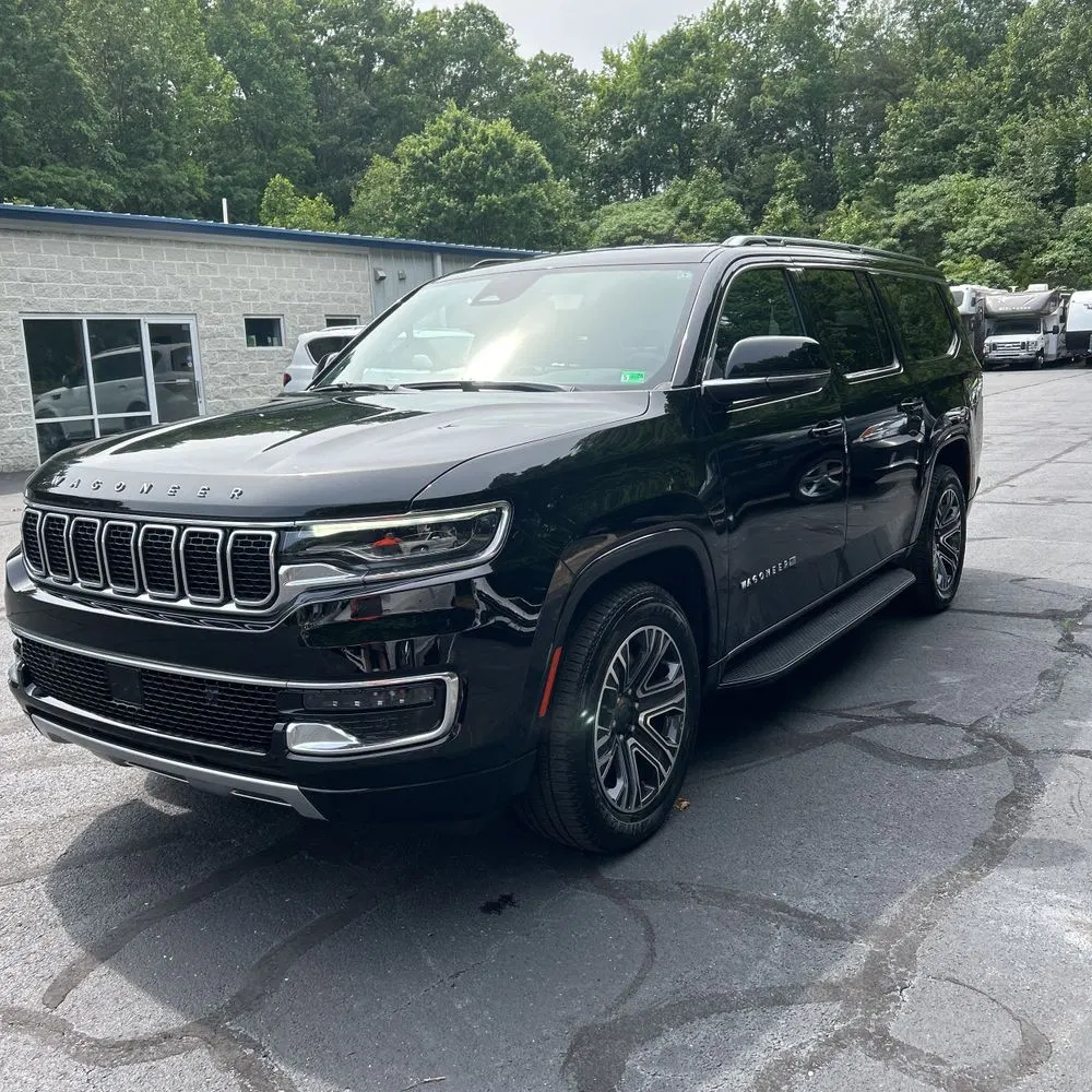 2024 Jeep Wagoneer L Series II