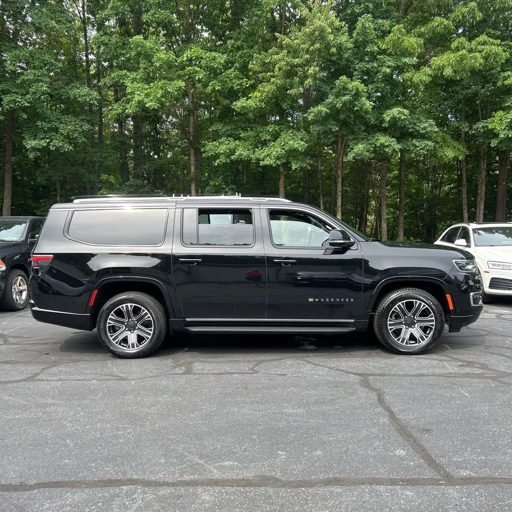2024 Jeep Wagoneer L Series II