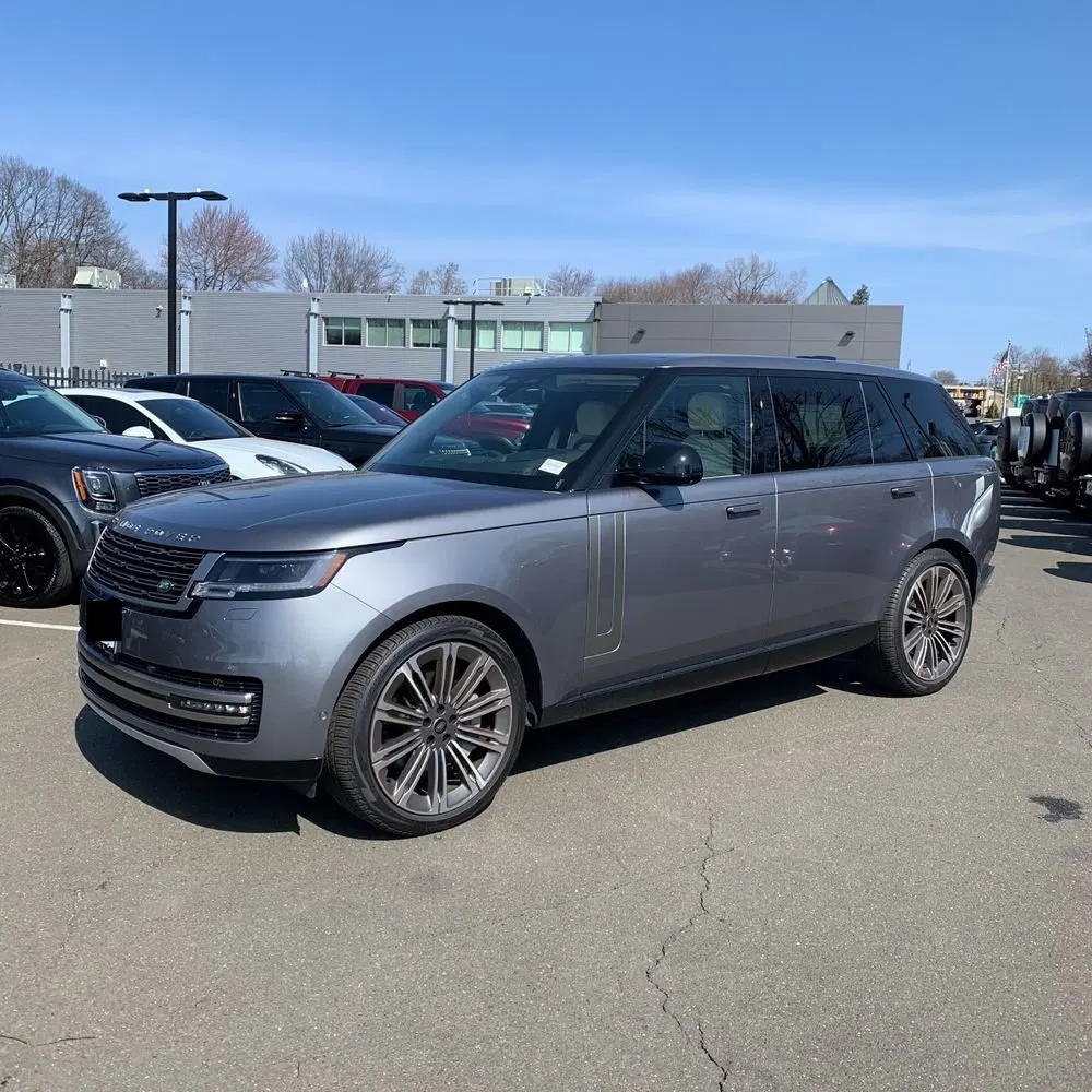2024 Land Rover Range Rover P530 SE LWB