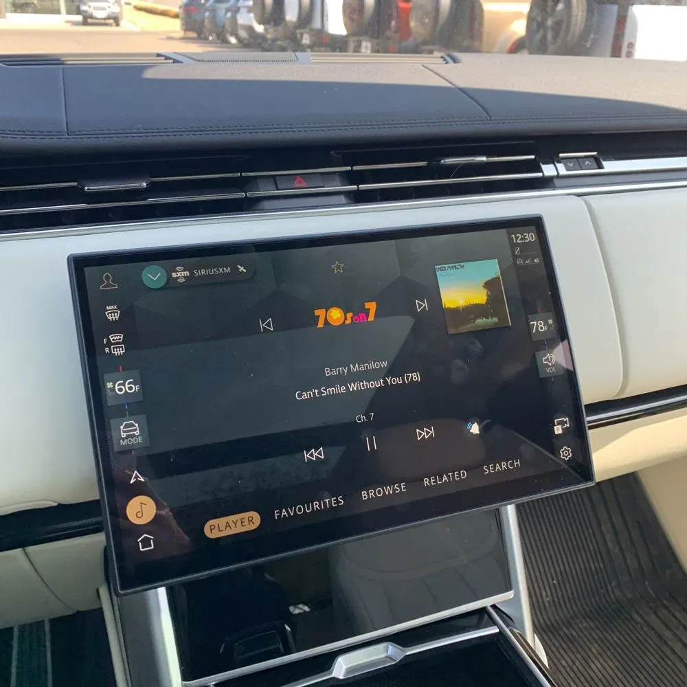 2024 Land Rover Range Rover P530 SE LWB