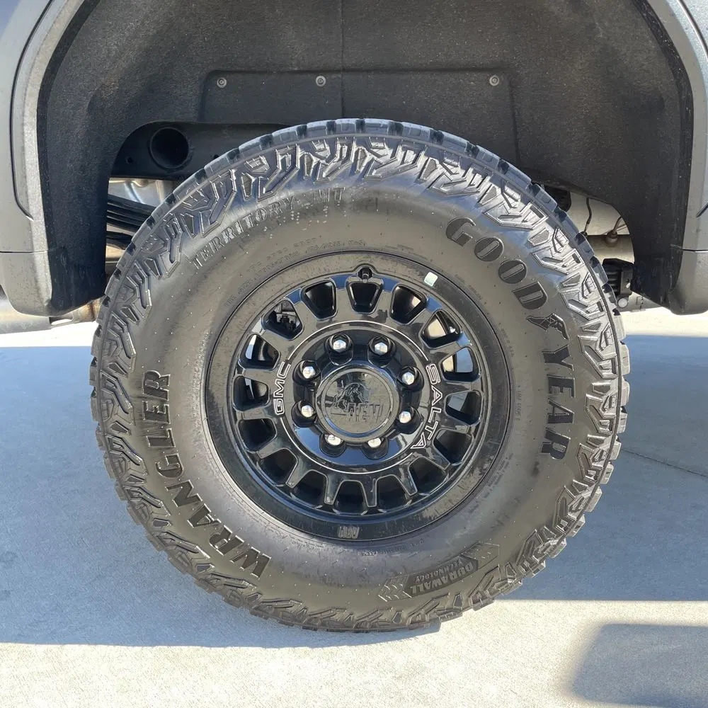 2025 GMC Sierra 2500HD AT4X