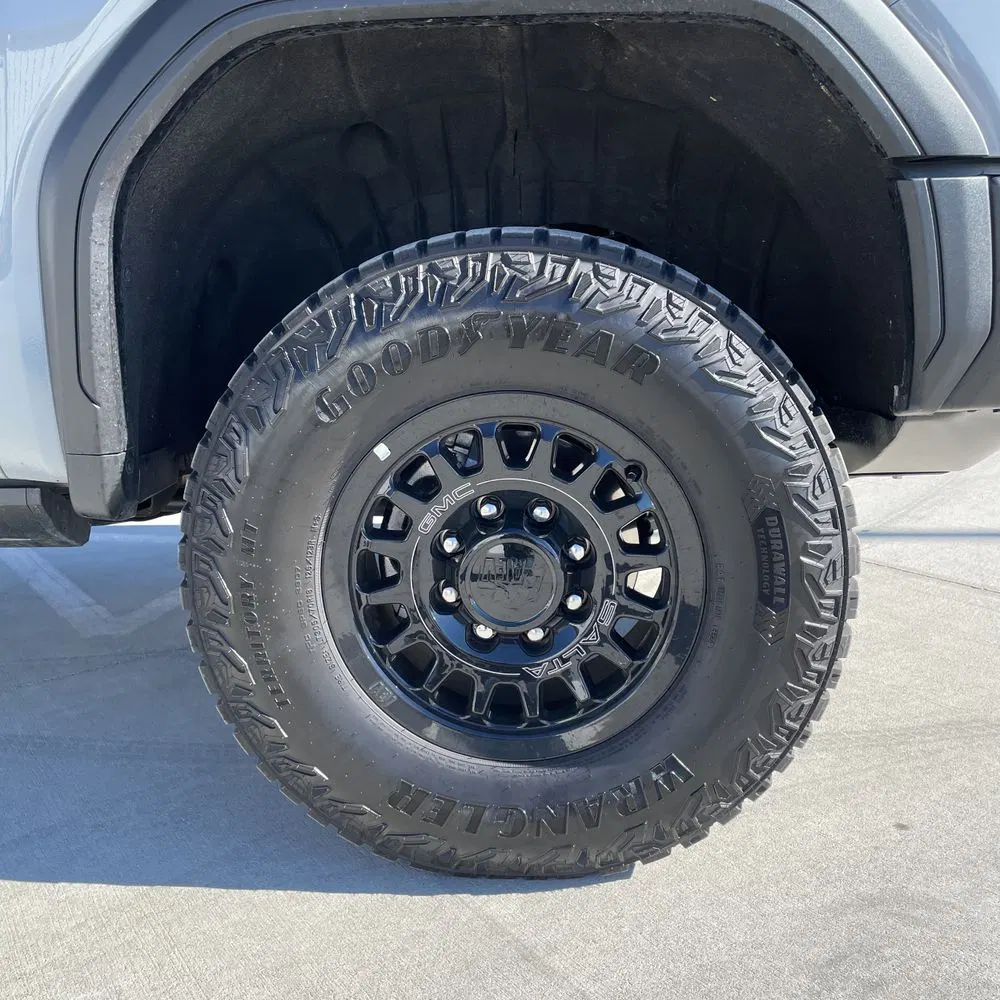 2025 GMC Sierra 2500HD AT4X
