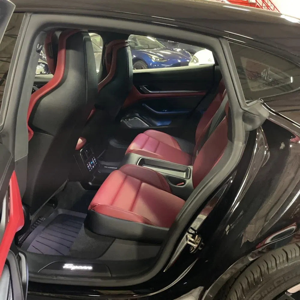 2020 Porsche Taycan Turbo S