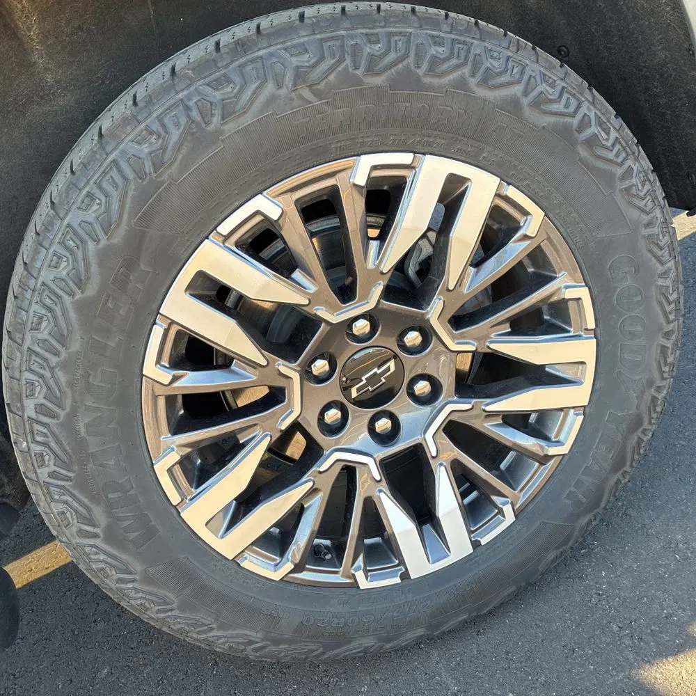 2025 Chevrolet Suburban Z71