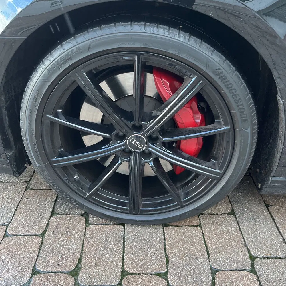 2023 Audi S8