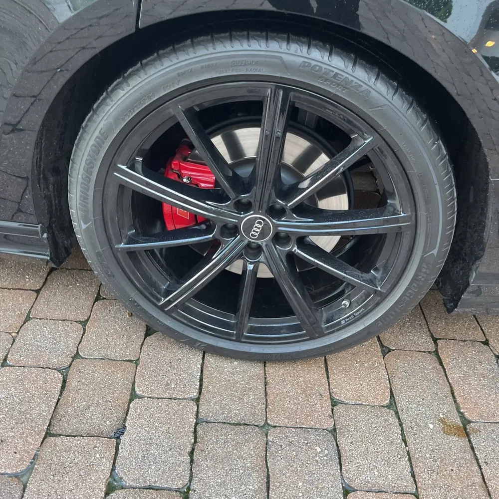 2023 Audi S8