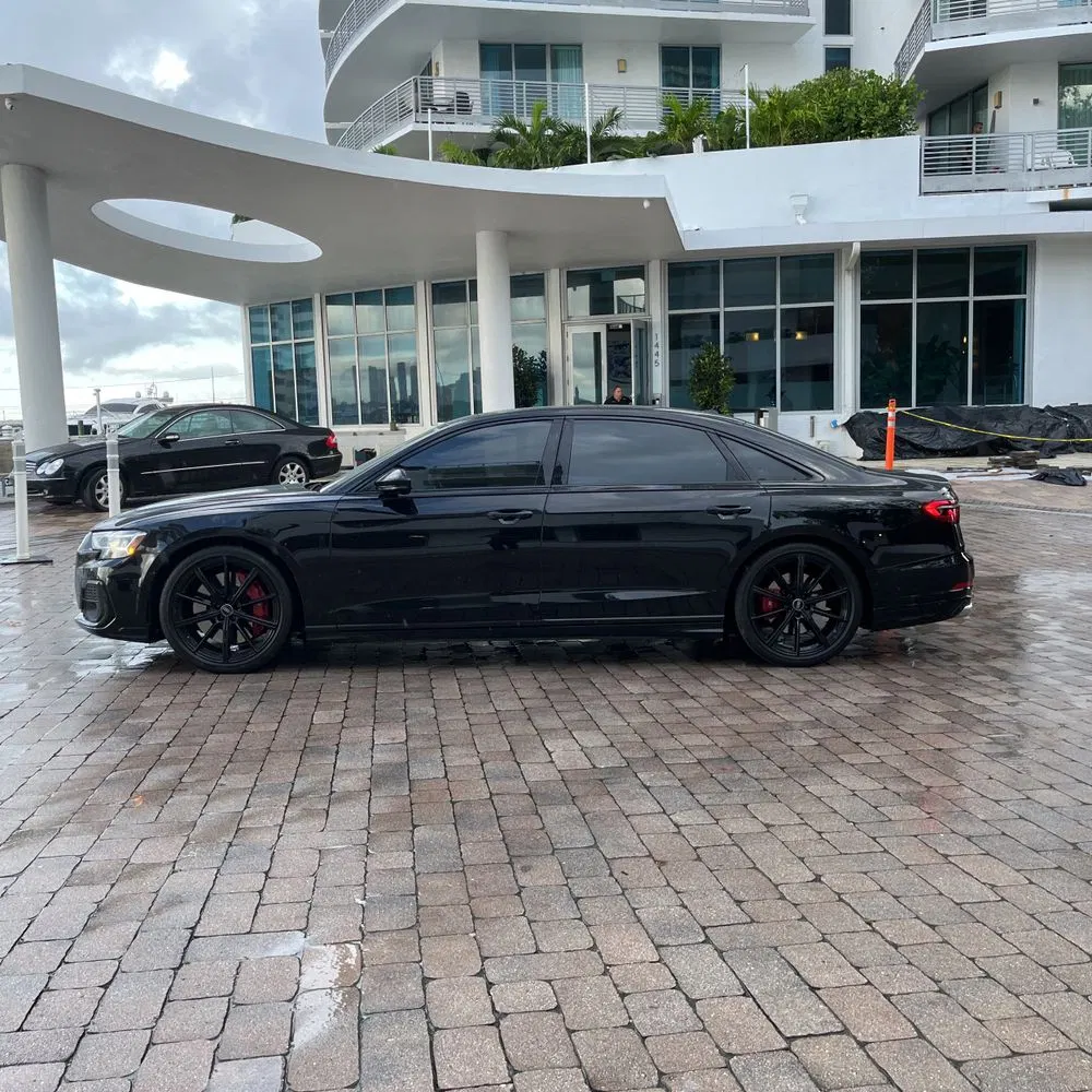 2023 Audi S8