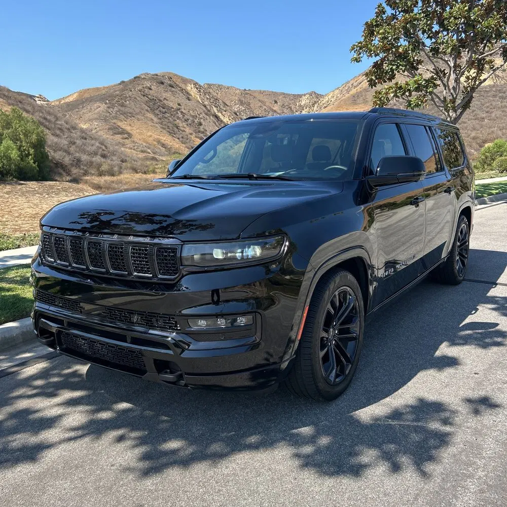2023 Jeep Grand Wagoneer L Series III