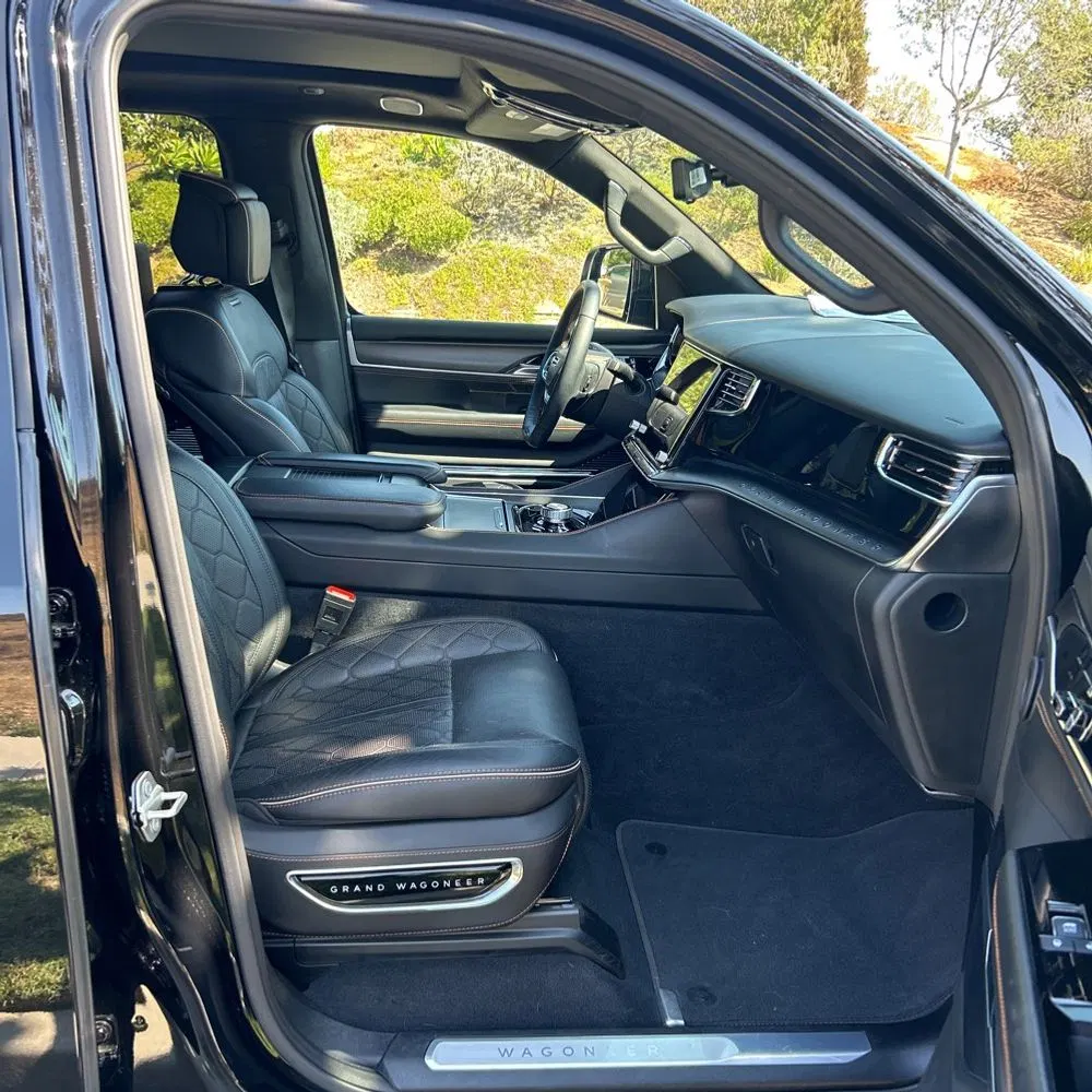 2023 Jeep Grand Wagoneer L Series III