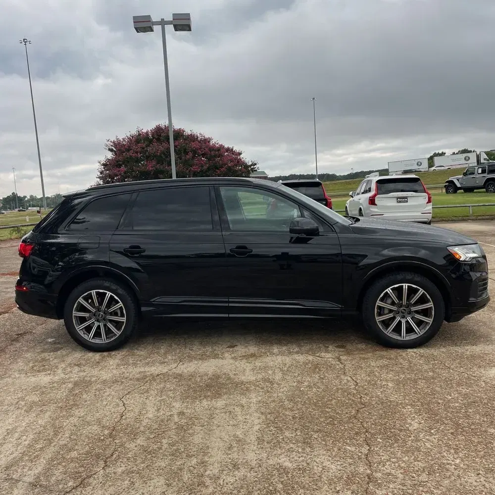 2024 Audi Q7 Premium Plus 45