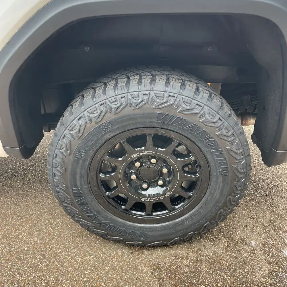 2024 GMC Sierra 1500 AT4X