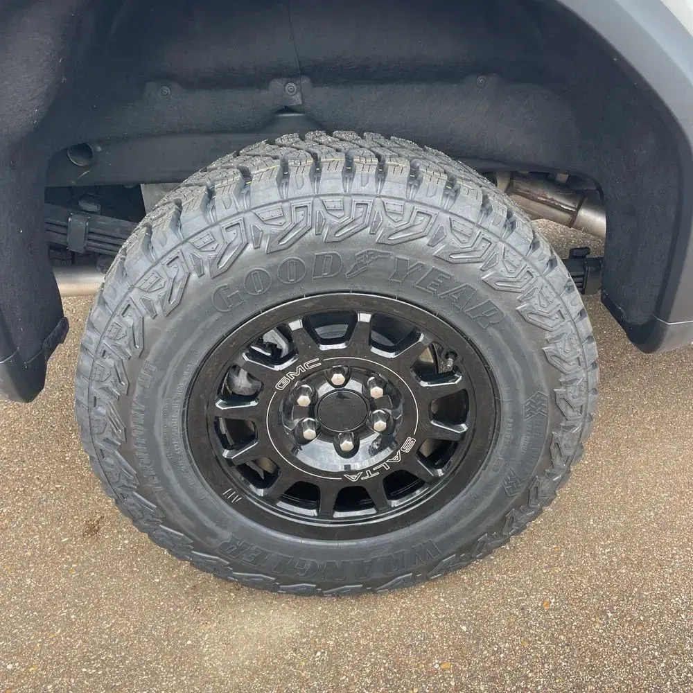 2024 GMC Sierra 1500 AT4X