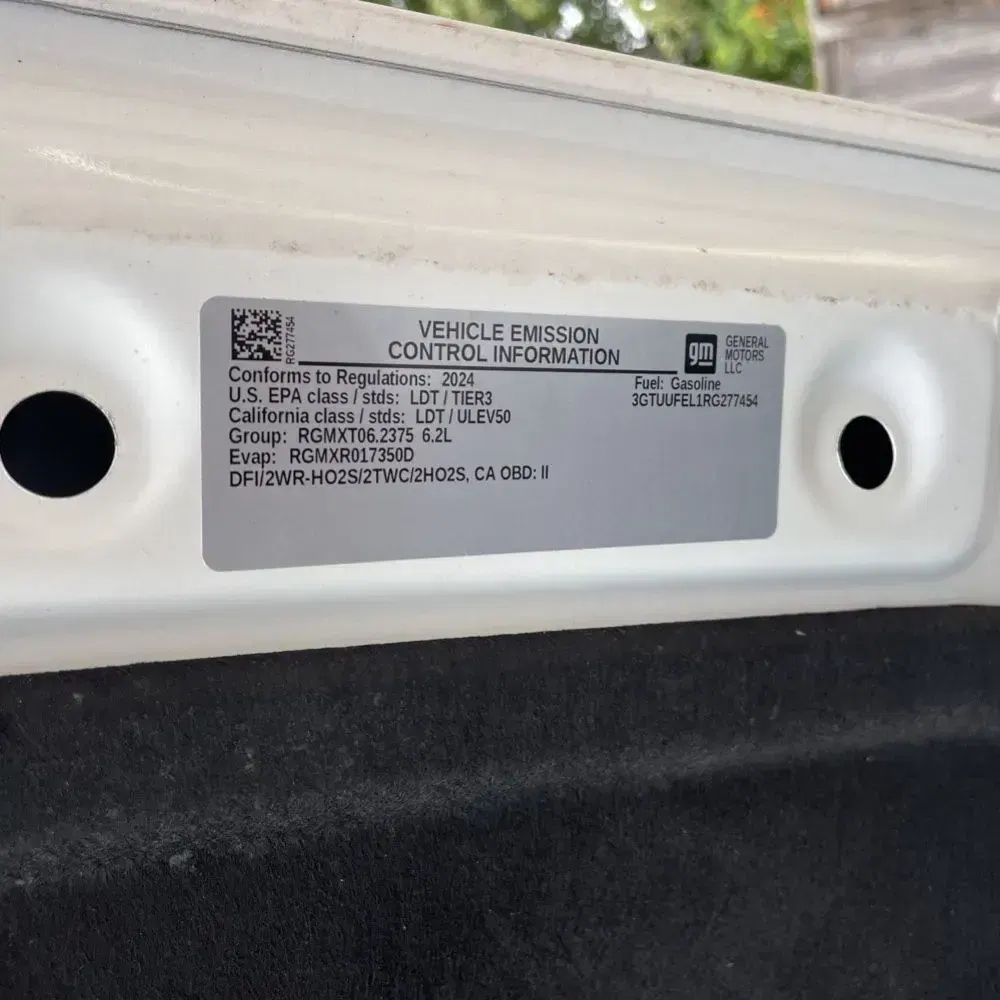 2024 GMC Sierra 1500 AT4X