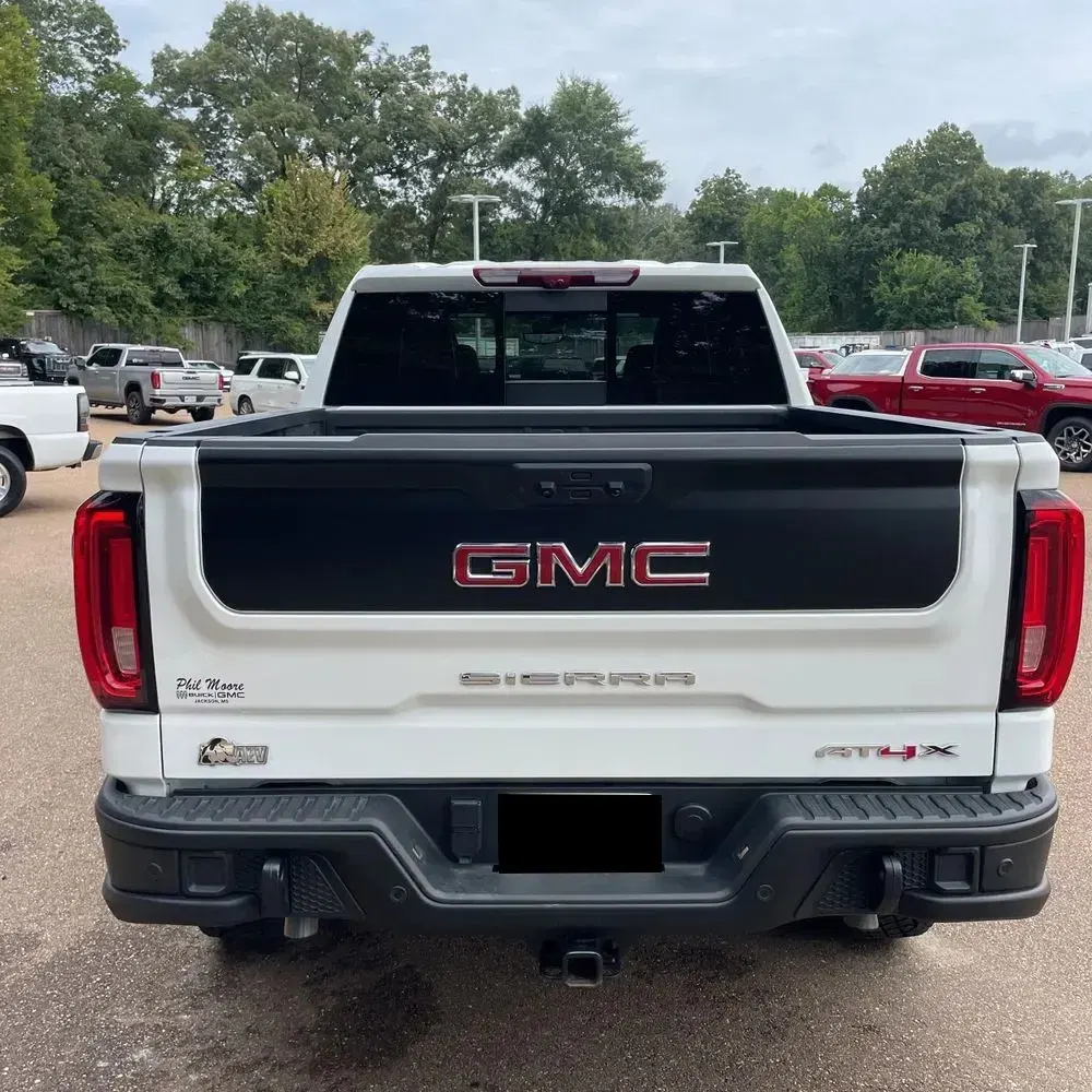 2024 GMC Sierra 1500 AT4X