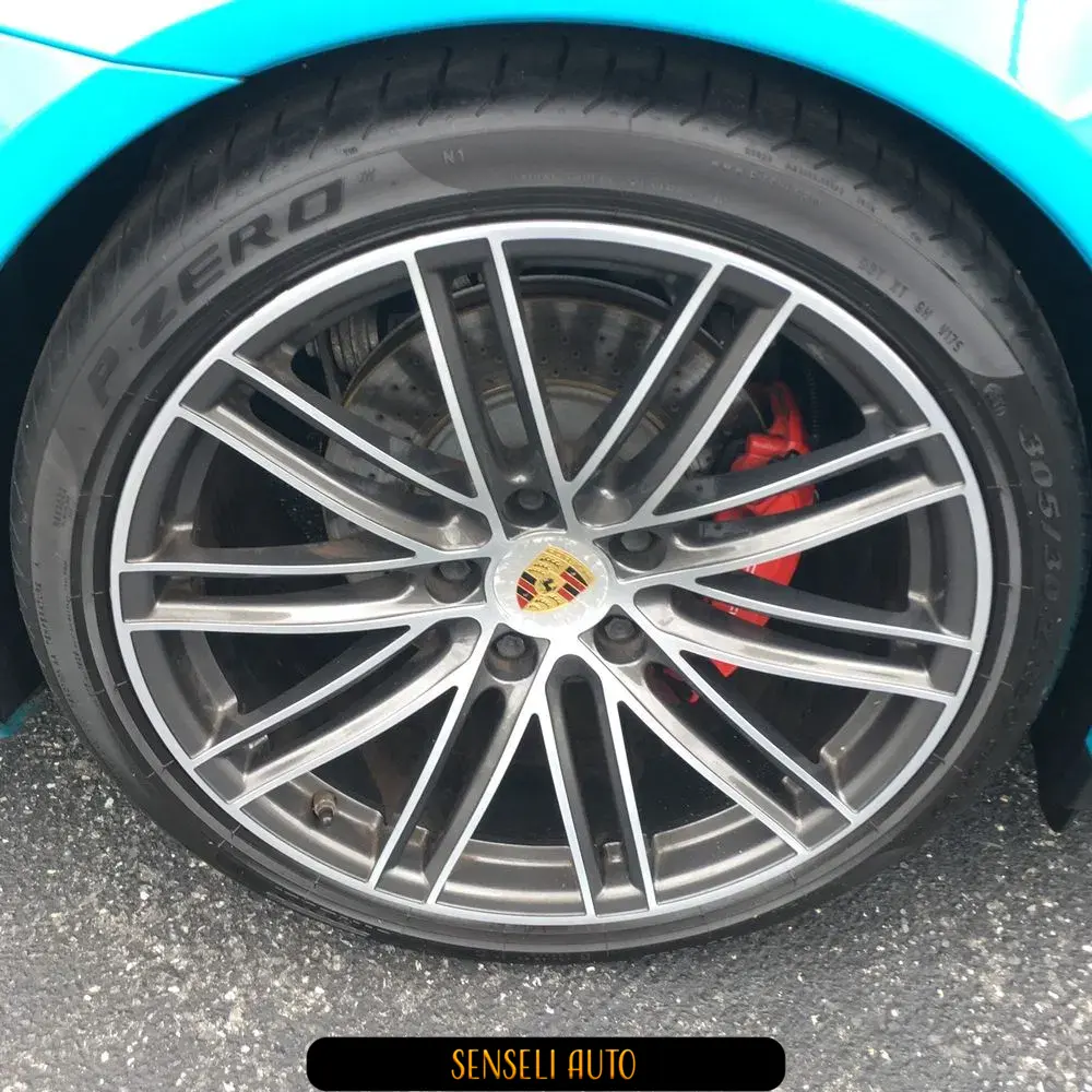2017 Porsche 911 Carrera 4S
