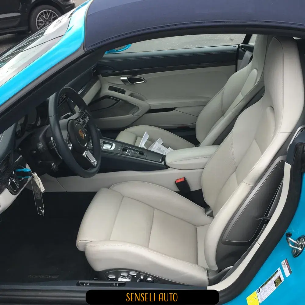 2017 Porsche 911 Carrera 4S