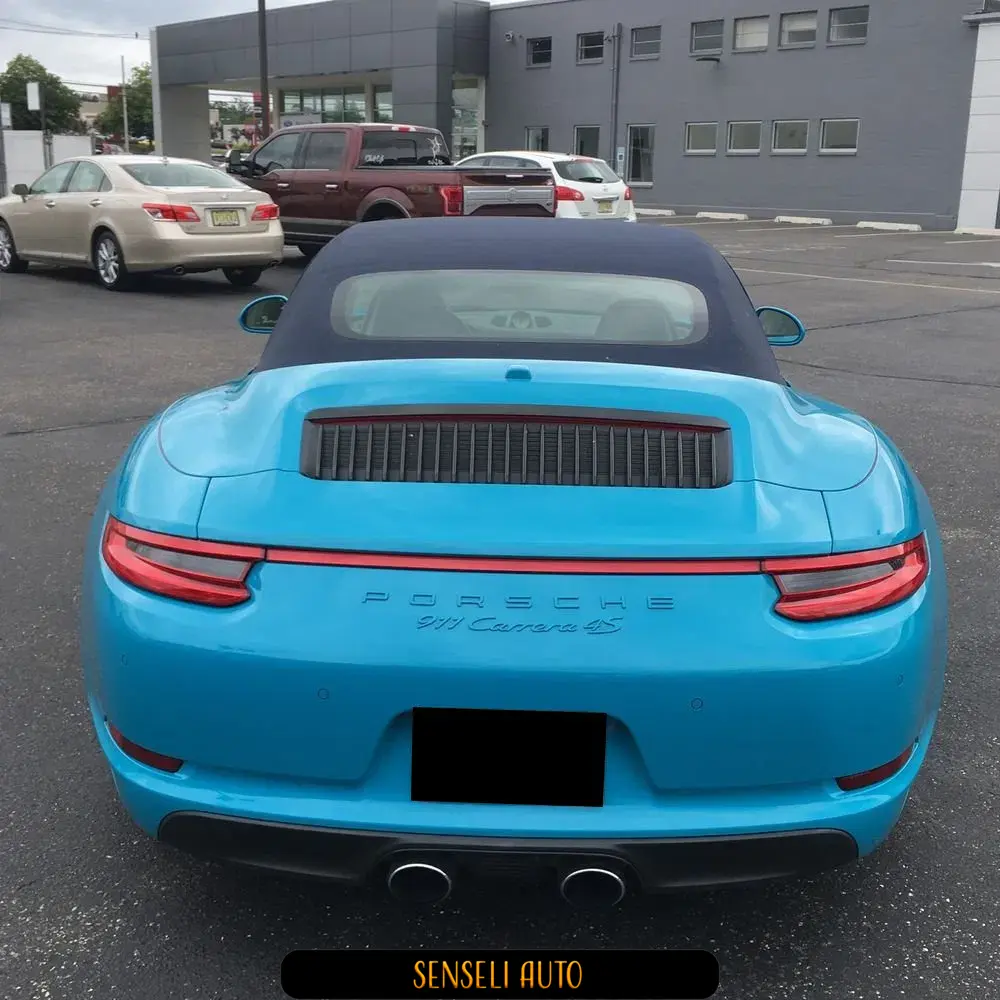 2017 Porsche 911 Carrera 4S