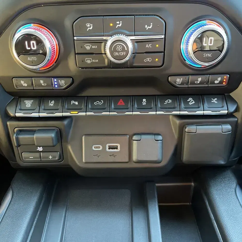 2022 GMC Sierra 3500HD Denali