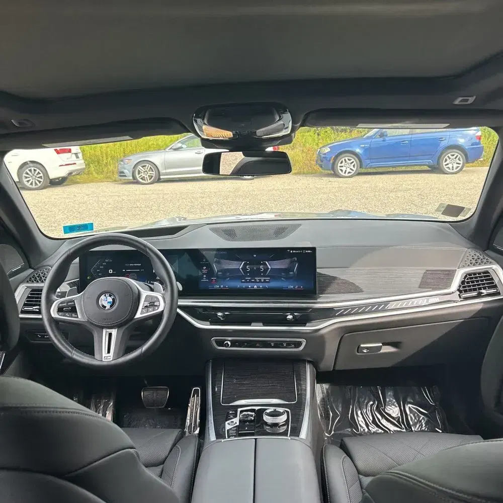 2024 BMW X5 M60i