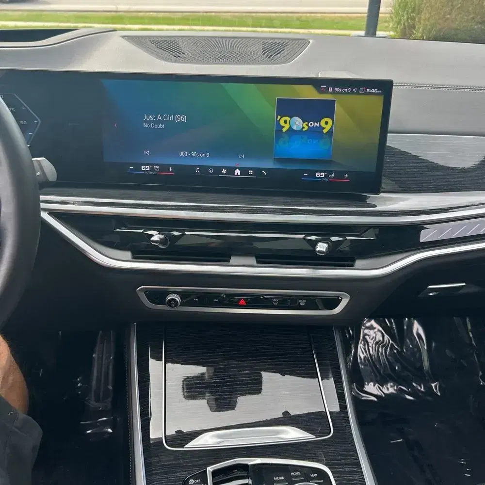 2024 BMW X5 M60i