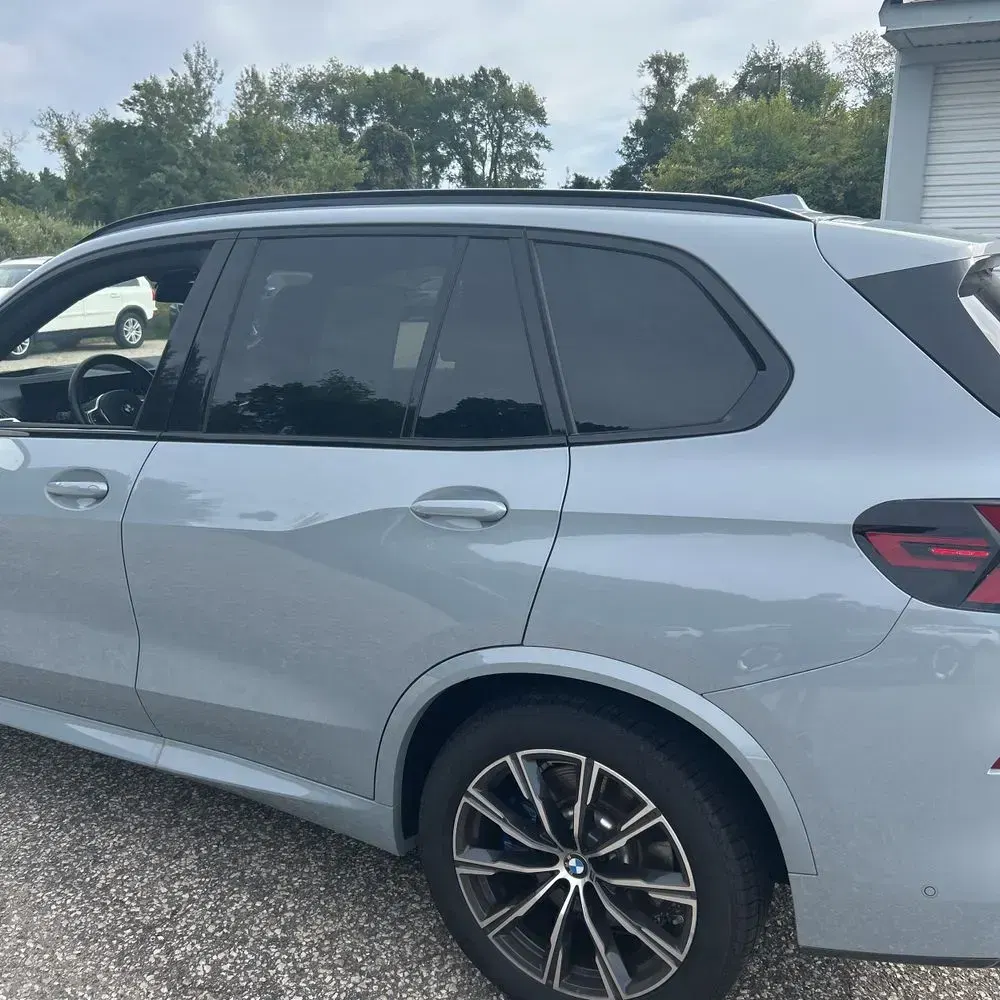 2024 BMW X5 M60i