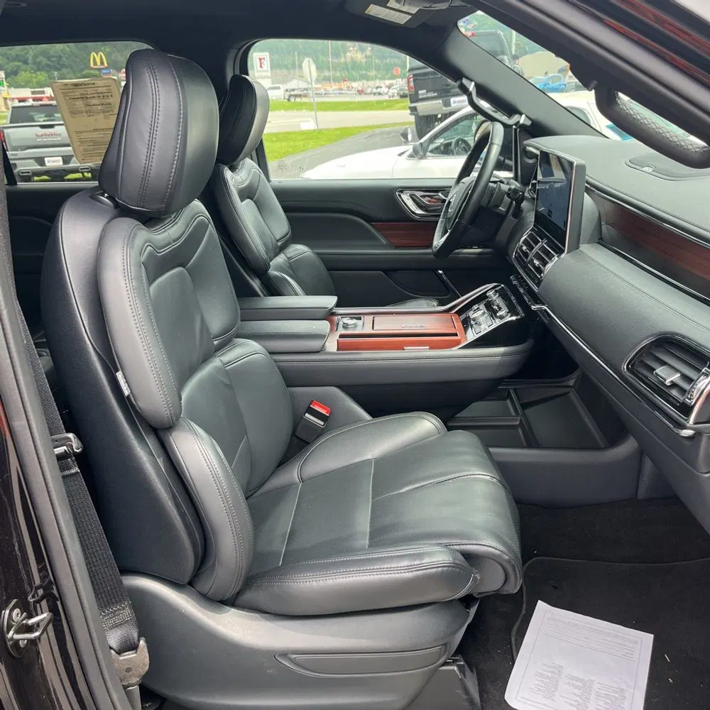 2024 Lincoln Navigator Premiere