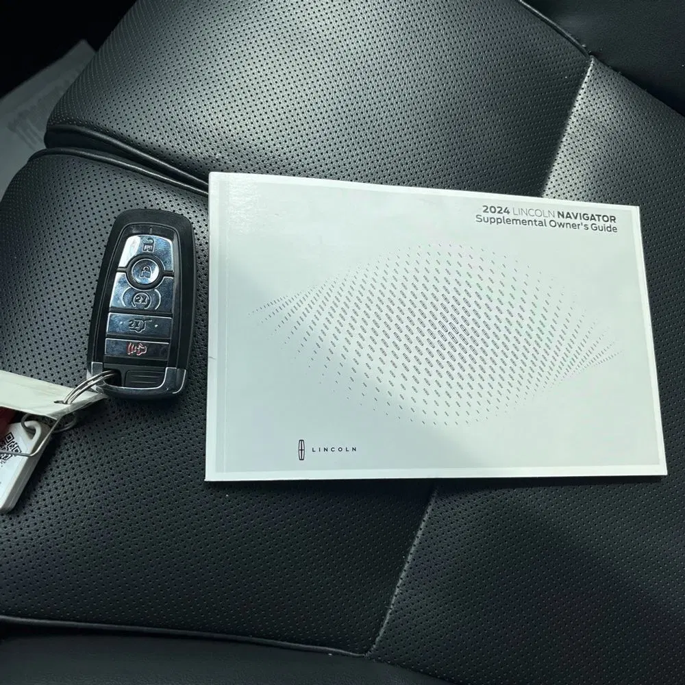 2024 Lincoln Navigator Premiere