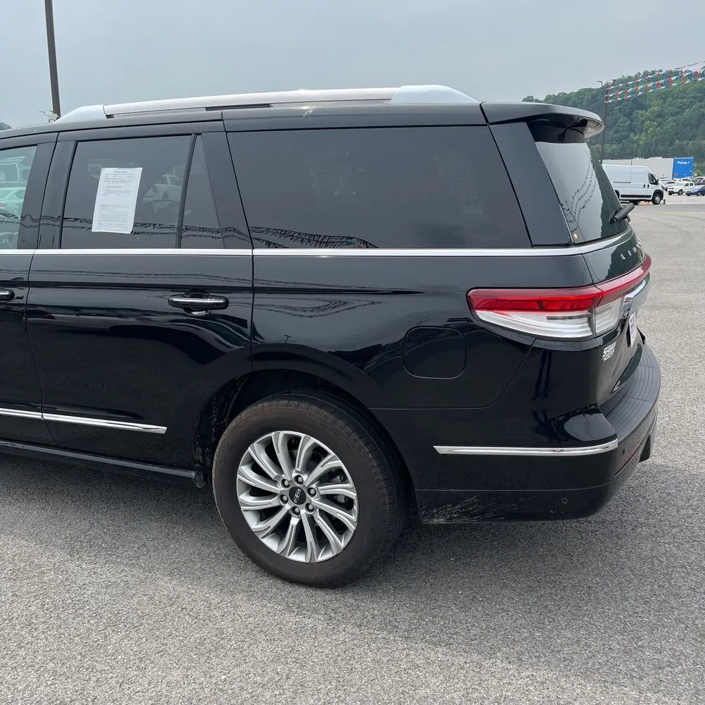 2024 Lincoln Navigator Premiere