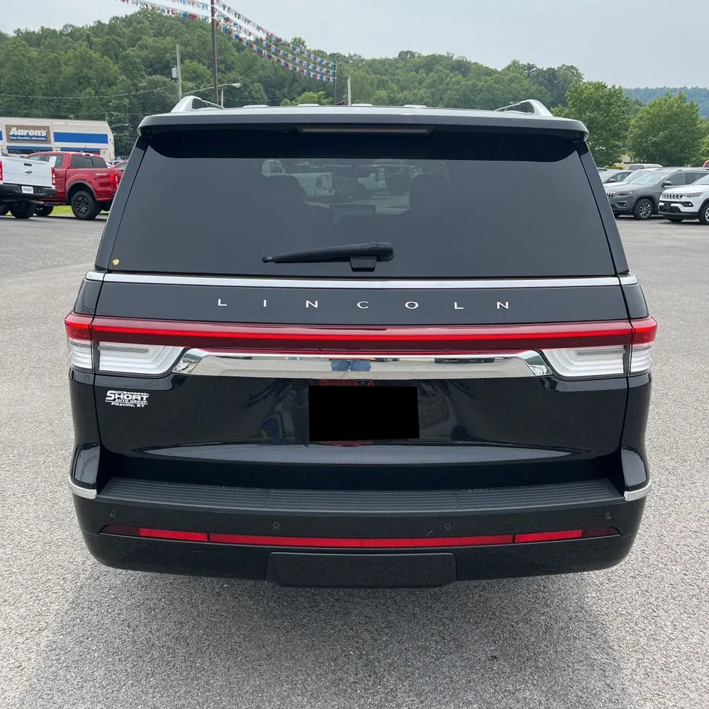2024 Lincoln Navigator Premiere