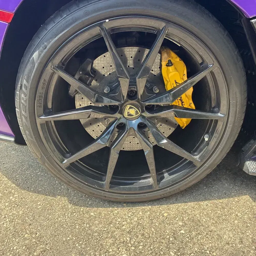 2019 Lamborghini Aventador S
