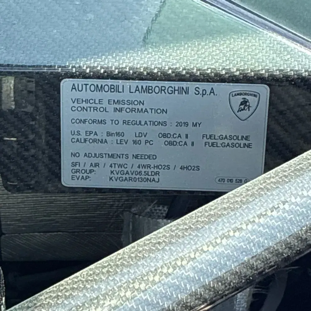 2019 Lamborghini Aventador S