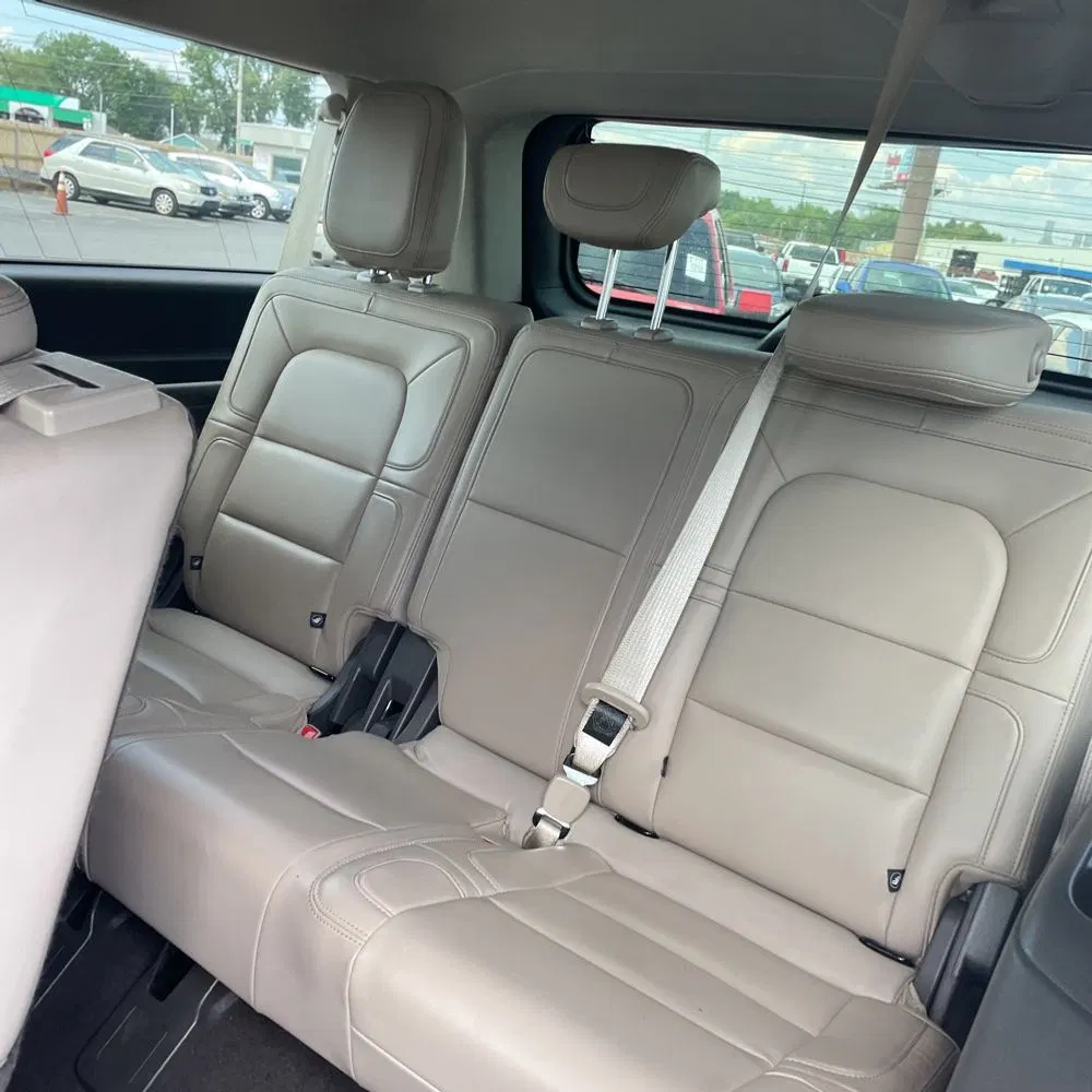 2022 Lincoln Navigator L Reserve