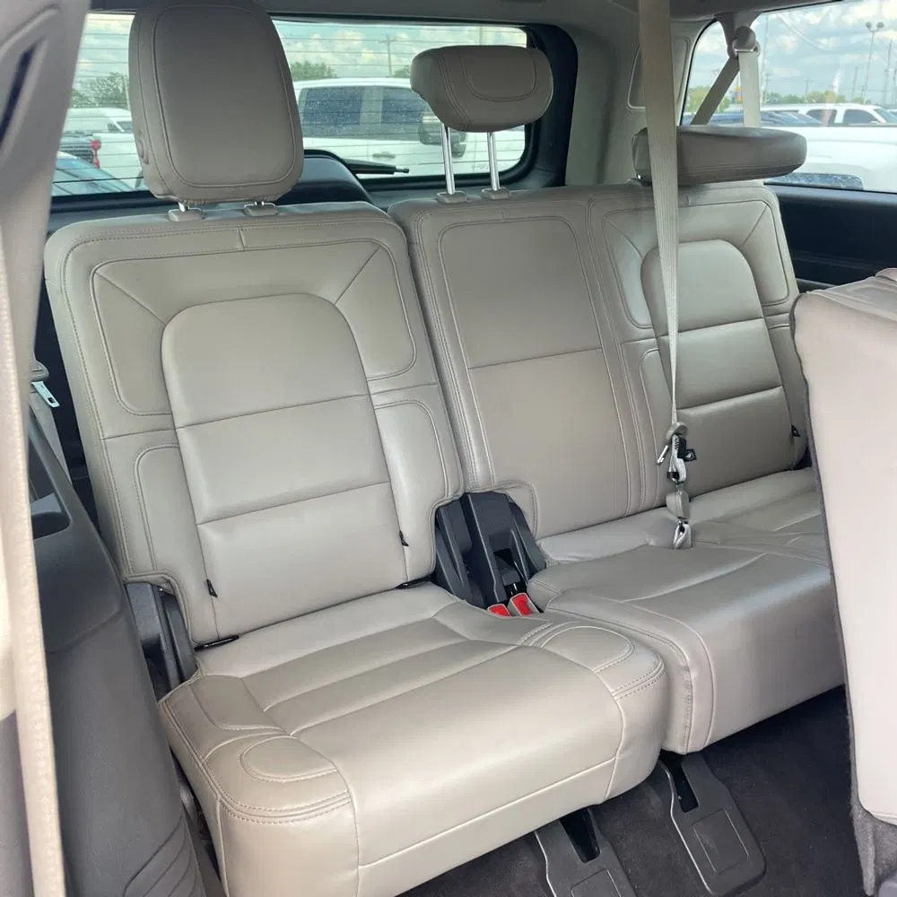 2022 Lincoln Navigator L Reserve