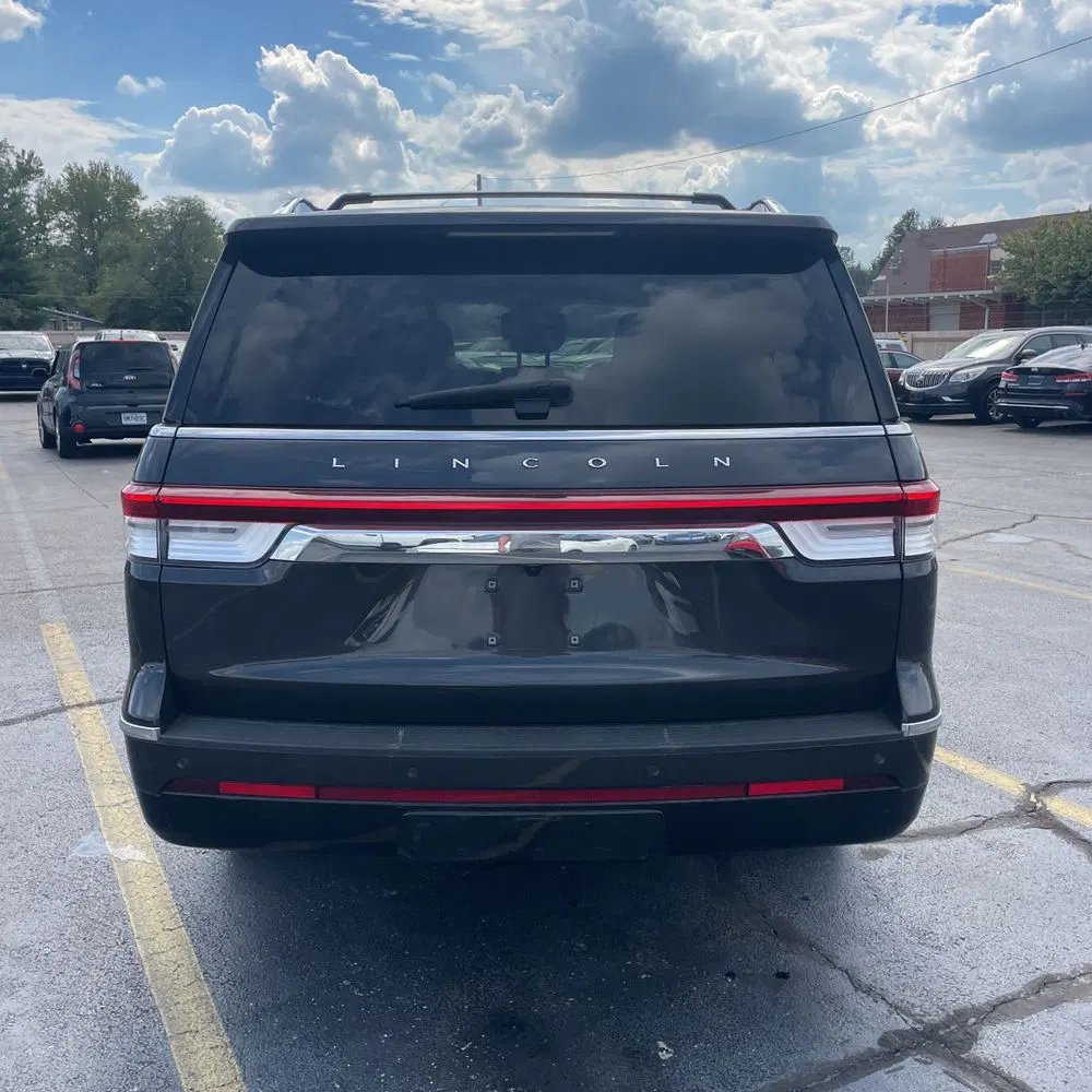 2022 Lincoln Navigator L Reserve