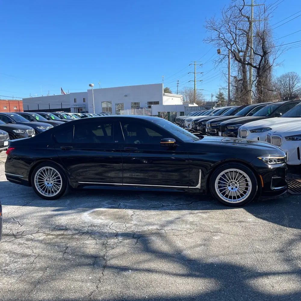 2022 BMW 7 Series ALPINA B7 xDrive